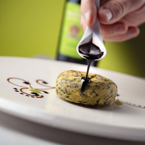 Balsalmic vinegar organic drizzled over food